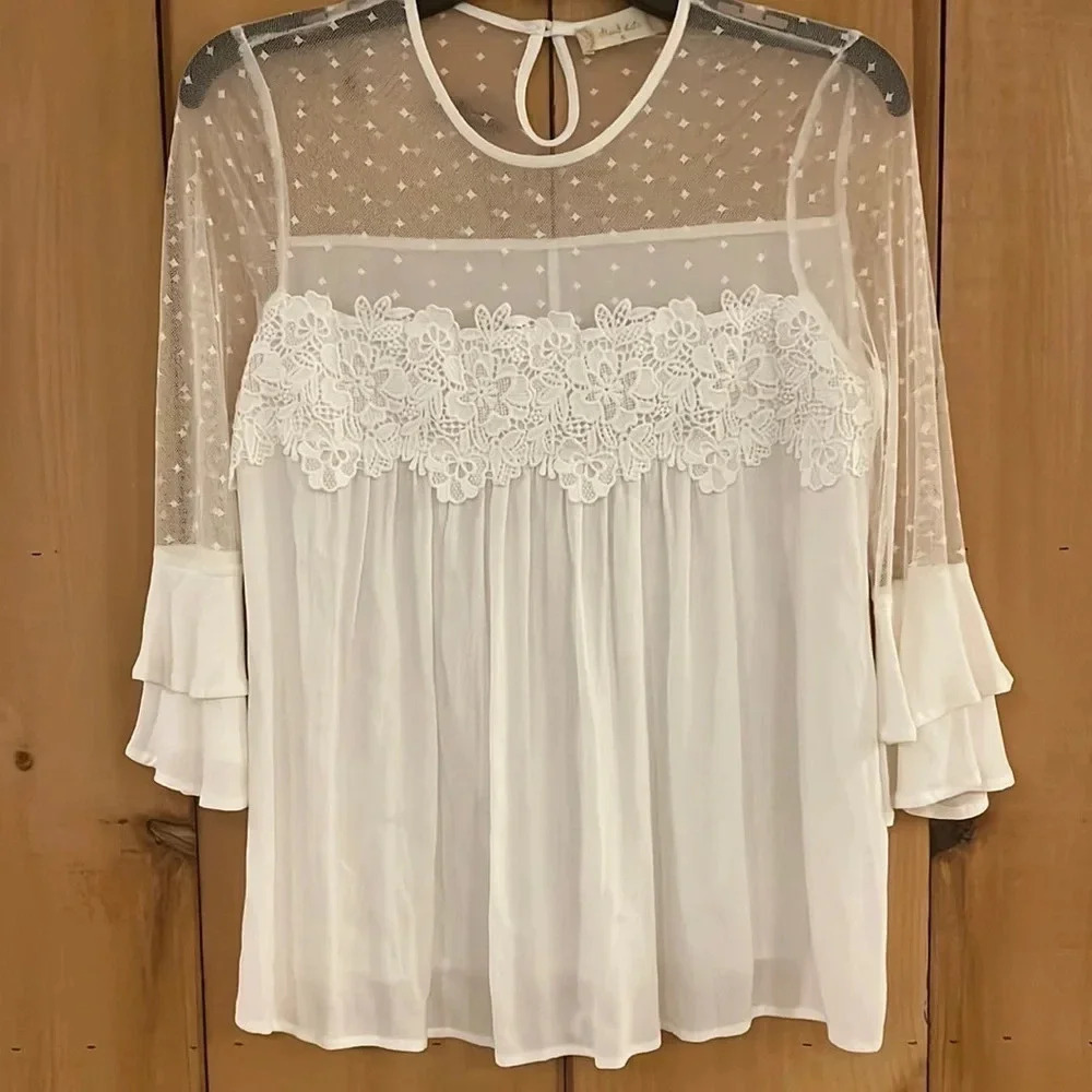 Altar D’ State lovely sheer shoulder, lace and floral top Size S